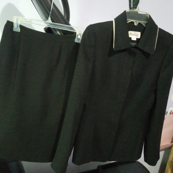 pellaci Other - Women 2 piece suit set.
